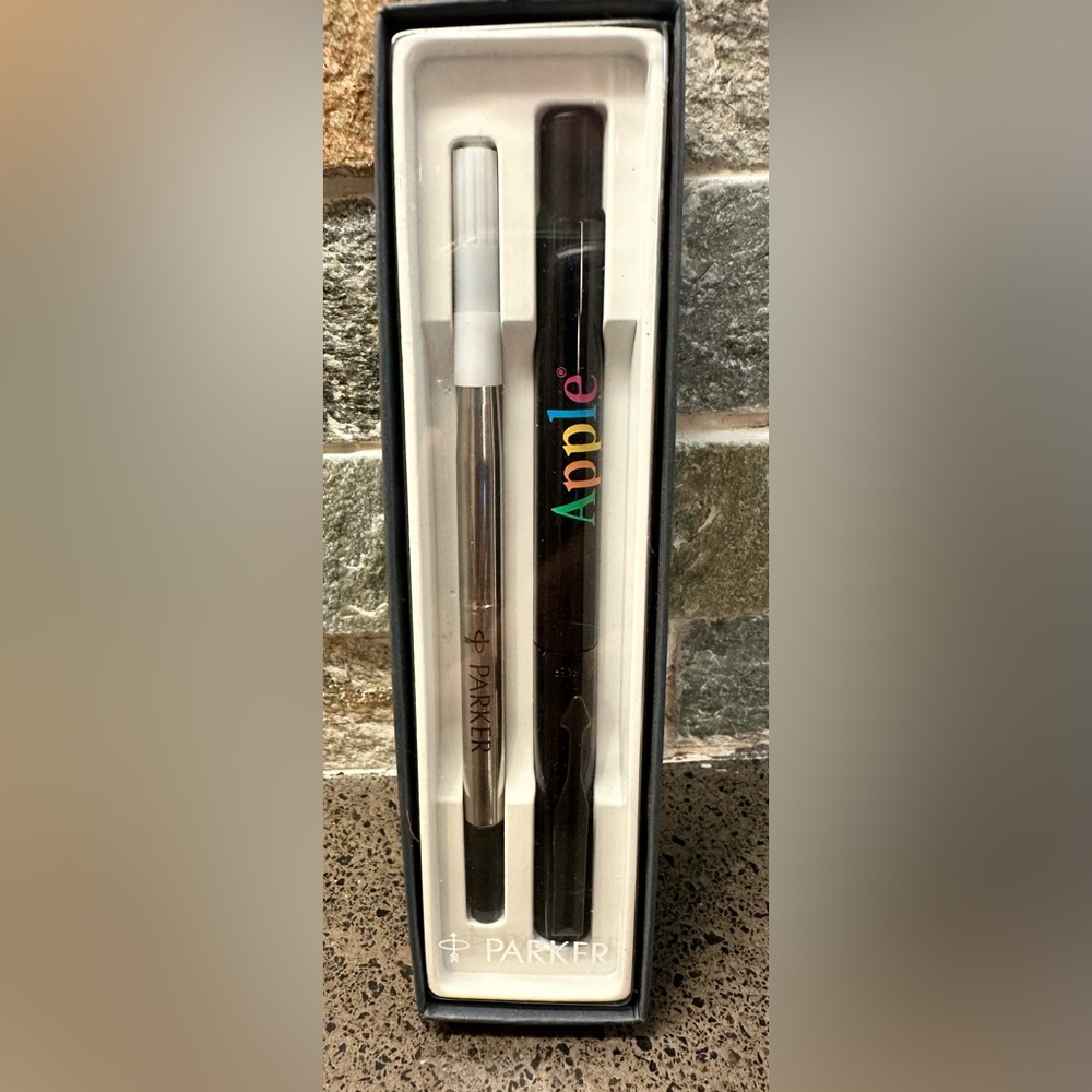 Apple Computer Ink Pen - Picture 2 of 4